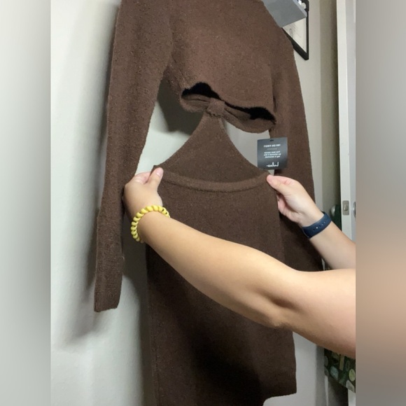 Lulus Perfect Season Brown Cutout Sweater Dress – Small NWT - Picture 7 of 9